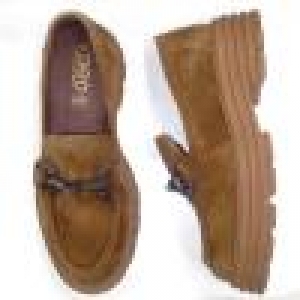 VEXED_ ZAPATO PLANO EN PIEL SERRAJE CUERO CON ESTRIBO