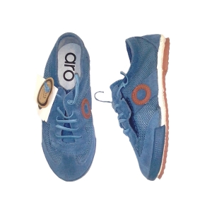 ARO_ ZAPATILLAS JOANETA EN PIEL SERRAJE AZUL JEANS, CON VELCRO Y CORDONES ELASTICOS